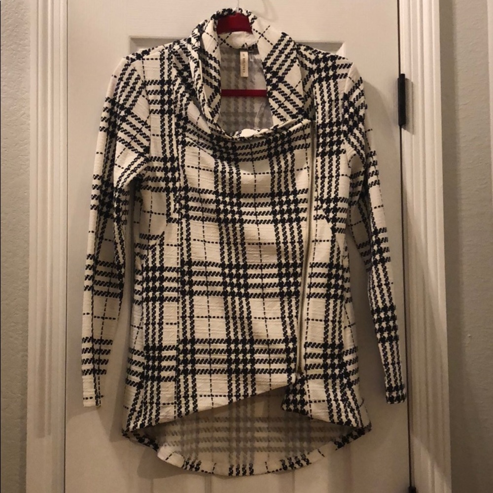 My Beloved Black/White Plaid Cardigan